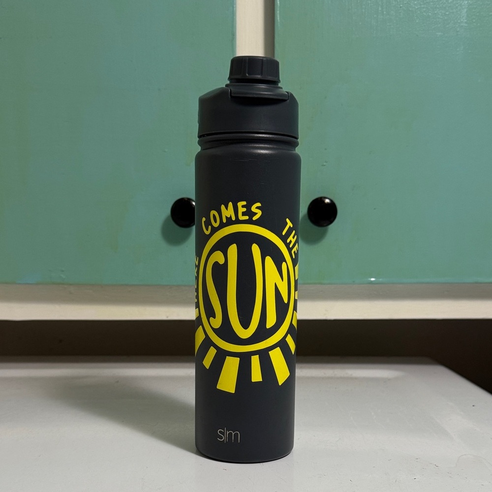 22oz Simple Modern Grey Summit Insulated Water Bottle